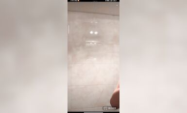 最新《瘋狂抖音》新篇之《啪啪美嬌妻被直播》瘋狂妹子作死大尺度 摳B揉乳擠奶真空 超精彩 (6)