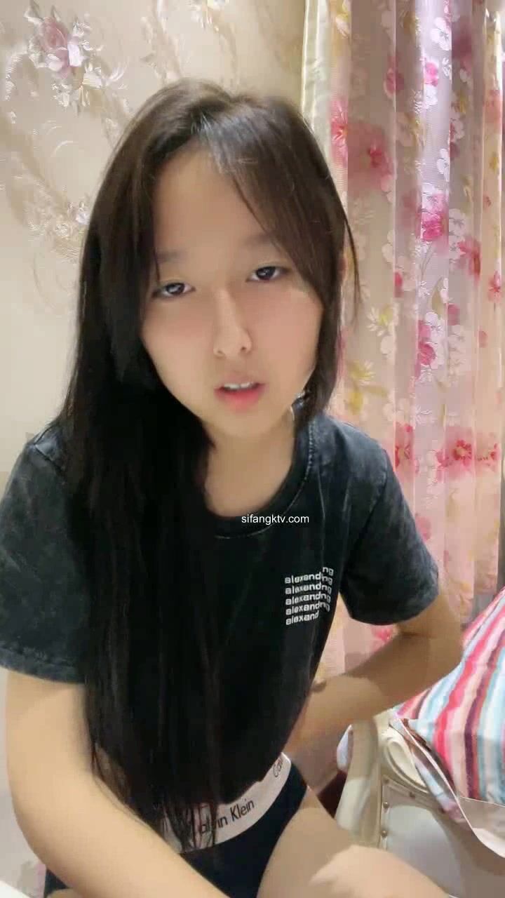 又一個極品~極品下海咯！【花花】學生為了賺點生活費 (9)