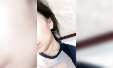 又一個極品~極品下海咯！【花花】學生為了賺點生活費 (6)