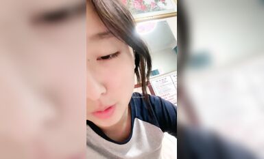 又一個極品~極品下海咯！【花花】學生為了賺點生活費 (6)