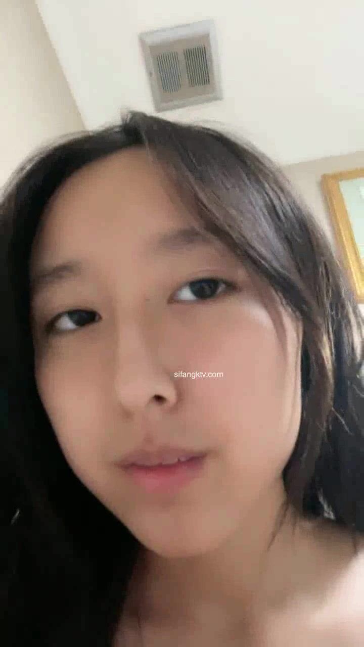 又一個極品~極品下海咯！【花花】學生為了賺點生活費 (5)