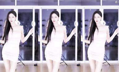 2022最新藏寶圖之舞神一姐『小恩雅』高潮表情加強版 舒服痛苦自由切換  (8)