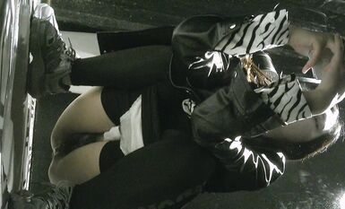 八月私房最新流出 魔手 外購精品廁拍夜總會4k女神《懟臉拍、被發現） (13)