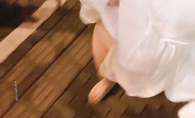 推特可愛蘿莉00後母狗『小耳朵』JK校服狗鏈露出紫薇 粉嫩美穴 噴水小榨汁機 高清 (31)