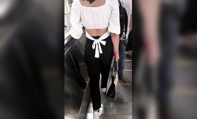 【極品稀缺 頂臀系列】調整幾把塞御姐股溝頂陰道