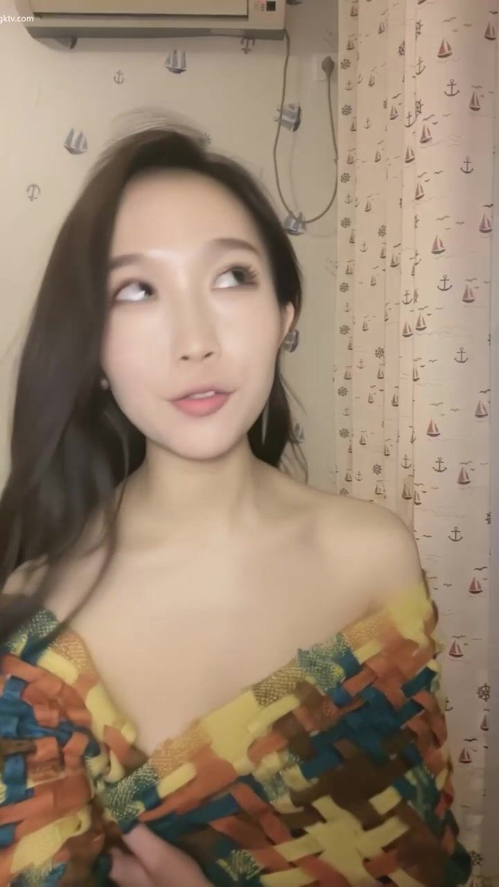 【高清御姐】【白雲甜】合集，人稱小唐嫣的姐姐大尺度秀 (2)