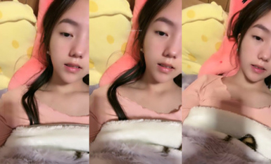 最正宗校花來了【晚兒】超級嫩B，看著好像還是個處女，清秀臉蛋，慢慢就摸出水來了，刺激好看！ (8)