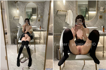 清純蘿莉女神〖Neko醬〗被玩壞了，又被爸爸填滿了，最喜歡給爸爸在我後面進入的感覺了！合集（1）