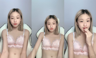 天花板級別校花心動女生【初戀女友】沉浸式觀賞，一線天粉嫩白虎鮑魚，掰開給你看清楚，超贊！ (9)