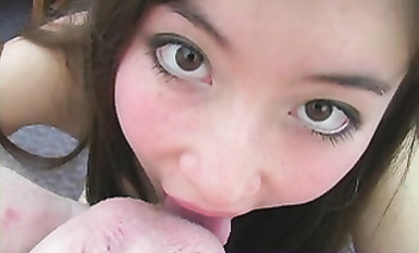 超爽視覺沖擊，以藝術為名獻身其實骨子裡就是騷，富家混血女【王琳琳】成人私拍，被大雞巴干到嘔吐（1）