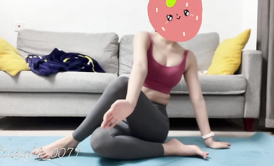 極品身材學姐女神『小D姐姐』-瑜伽zw2