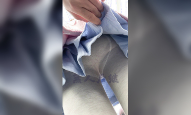 瘋狂偷拍各種小姐姐裙底 邪惡手指開啟 直接用手掀裙子抄底 超邪惡第二彈 超清4K (6)