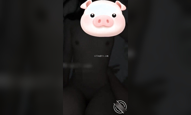 牛逼大神亂倫粉嫩蝴蝶逼小姨子 姐夫把粉嫩小姨子的逼都給操腫了