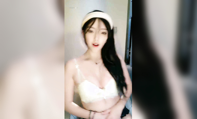 超級女神~【YOSHIKI】尺度大開~黑絲破洞~洗澡泄尿~跳蛋自慰 (3)