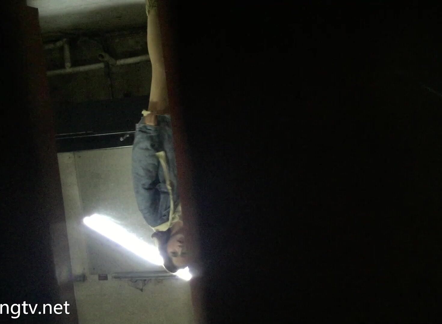 廁拍精品模特公司 女廁偷拍美女模特噓噓 個個都是高顏值美女顏值堪比明星 (21)