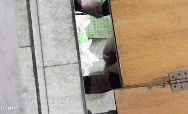 廁拍精品模特公司 女廁偷拍美女模特噓噓 個個都是高顏值美女顏值堪比明星 (10)