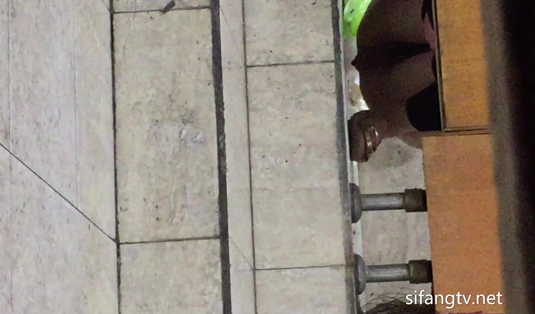 廁拍精品模特公司 女廁偷拍美女模特噓噓 個個都是高顏值美女顏值堪比明星 (11)