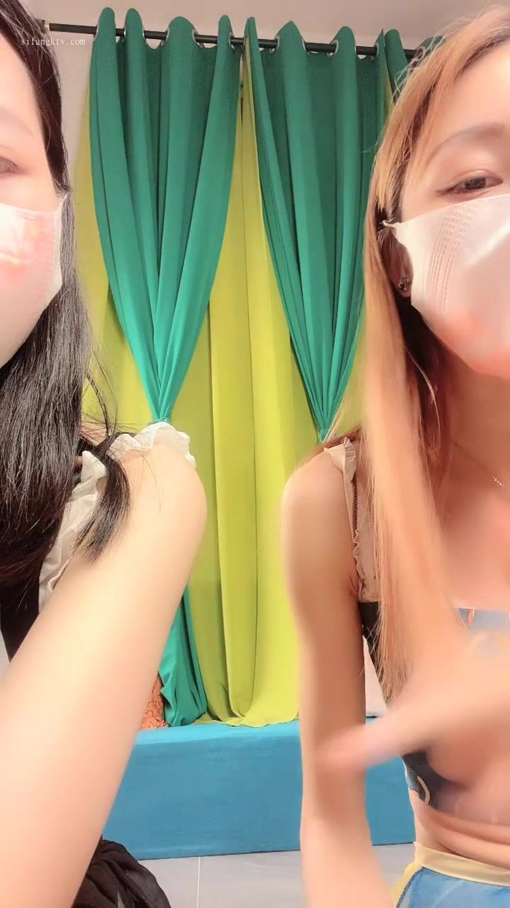 長腿女神來襲！倆藝校學舞蹈大長腿女神組隊下海，國風舞姿，捨不得快進，黃播平台竟有這么專業的舞蹈 (1)