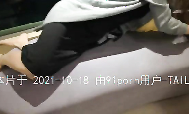 清純反差騷集一體女友多人大戰 - 好色™ Tv