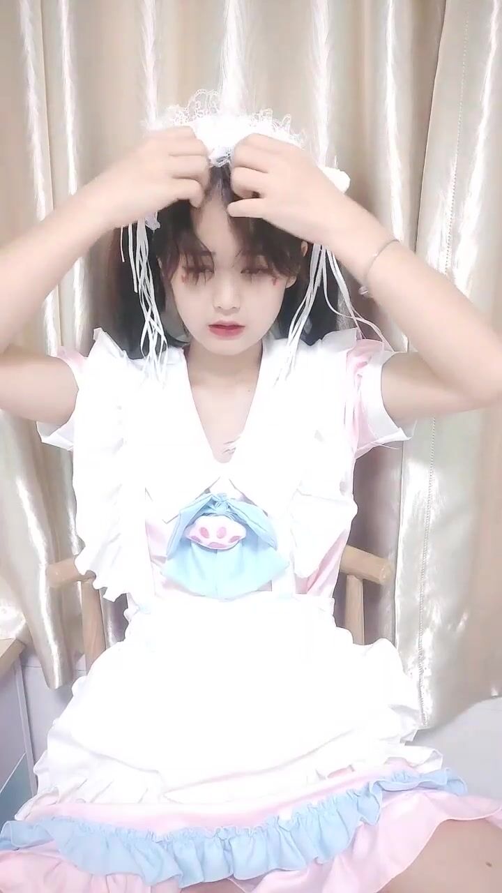 【佳佳小寶貝】-----超可愛小美女裸舞大尺度誘惑-- (4)