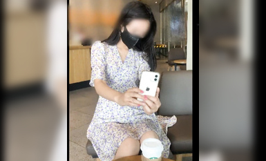 天花板級約炮大神『mmmn753』-咖啡店自慰，情不自禁的那種，趕緊去停車場艹