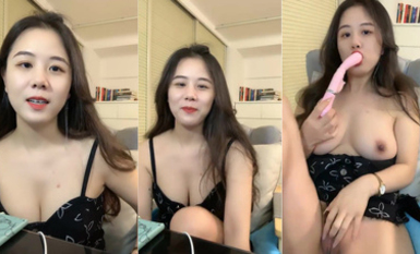 新人剛下海漂亮少婦【魔鬼baby】御姐女神美乳無套啪啪道具紫薇21小時！性感吊帶一對大奶！脫掉內衣揉捏 (3)