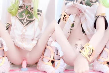 推特極致反差蘿莉【小靈醬】自摸插穴 BB超粉嫩 各種COS合集 (4)