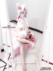 推特極致反差蘿莉【小靈醬】自摸插穴 BB超粉嫩 各種COS合集 (6)