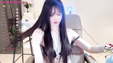 高挑170CM九頭身大長腿話癆女神【Deepeggs】【Hahaha_ha2】又噴水啦，連噴好幾次 要虛脫了 受不了了 我要來啦 漂亮的像假人 (2)