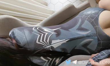 超人氣自拍大神『捅主任』最新性愛私拍 後入怒操性感女蜘蛛俠 內射精液流出 高清 (5)