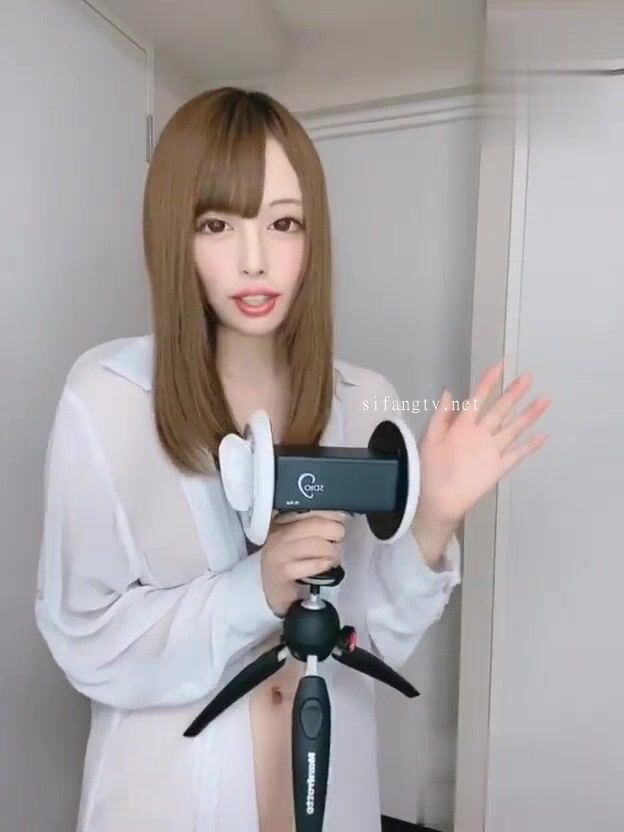 極品嫩妹貧乳嫩妹『笨趴』約炮島國某偶像團體成員 輪操他的小情人玲醬 高清 (34)