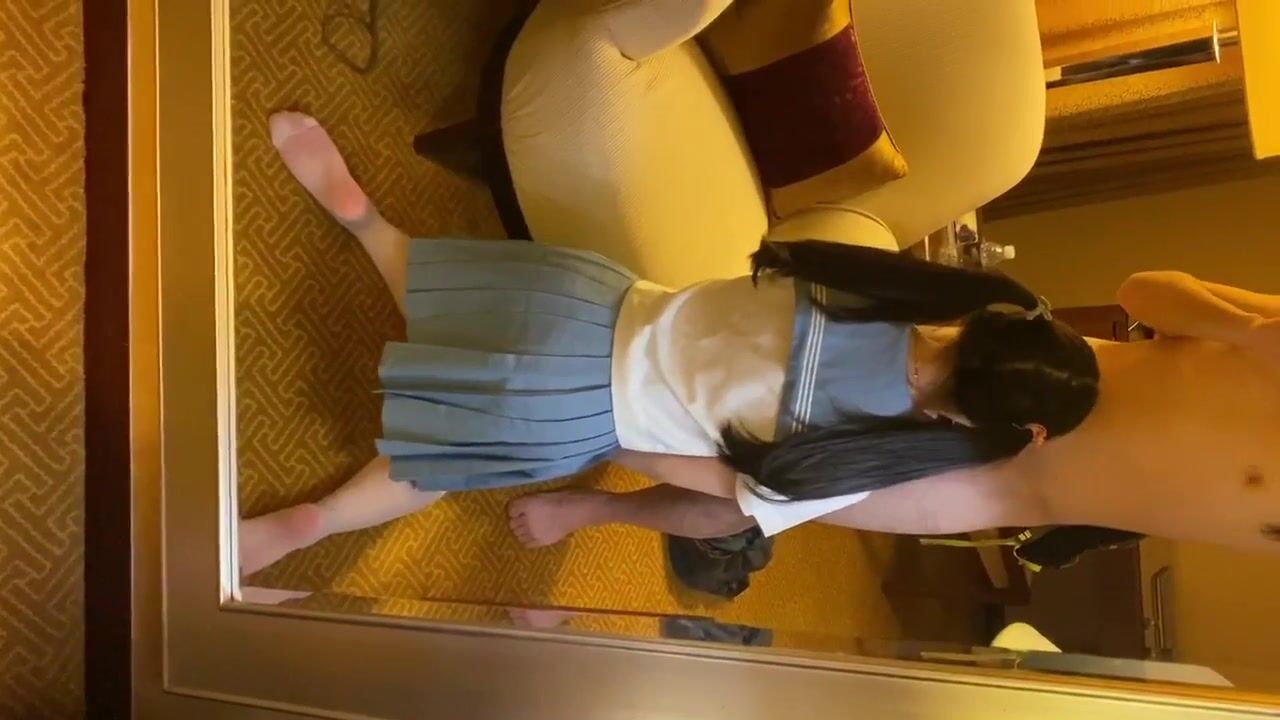 極品雙馬尾蘿莉嫩妹『LittIe』啪啪口交精彩紀實 雙馬尾JK服嫩妹蘿莉 黑絲足交 高清 (21)