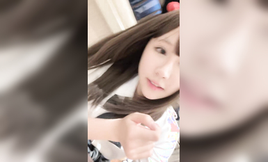 【京魚兒】19歲童顏巨乳少女~學生服~公園涼亭刺激玩跳蛋! (3)