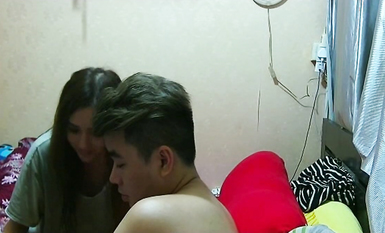 強烈推薦！旅館老闆【偷拍史上最美的滿級大美女】沒有之一！長得像湯唯 史上最美的清純美女與男友日常打炮 (16)