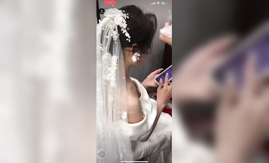 最新《瘋狂抖音》外篇之《抖音擦邊》眾女神直播中各種閃現走光刷邊 露毛露屁 凸點誘惑 (75)