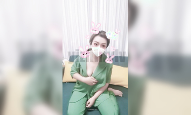 推特女神『大婊姐』深情解說每一個淫亂不堪的故事_當著老公面被他朋友無套插入的三人大戰 (13)