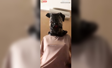 最新《瘋狂抖音》外篇之《抖音擦邊》眾女神直播中各種閃現走光刷邊 露毛露屁 凸點誘惑 (85)