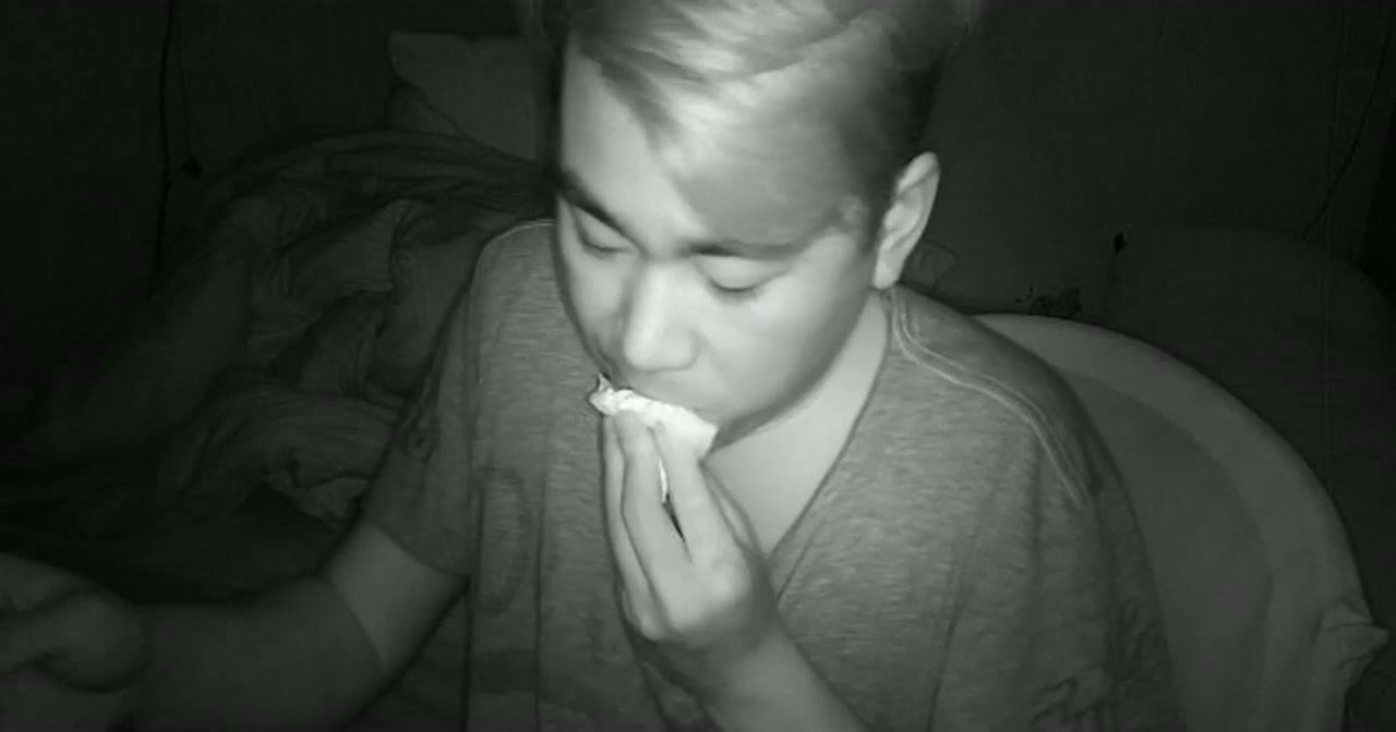 強烈推薦！旅館老闆【偷拍史上最美的滿級大美女】沒有之一！長得像湯唯 史上最美的清純美女與男友日常打炮 (9)