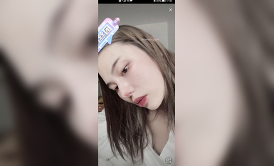 最新《瘋狂抖音》外篇之《抖音擦邊》眾女神直播中各種閃現走光刷邊 露毛露屁 凸點誘惑 (21)