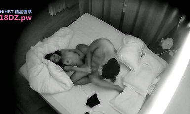 盜錄蜂腰巨乳美少婦與上司開房互舔攻守兼備無套內射／大學眼鏡男酒店束縛苗條白皙大奶女友深喉各種體位抽插等 03