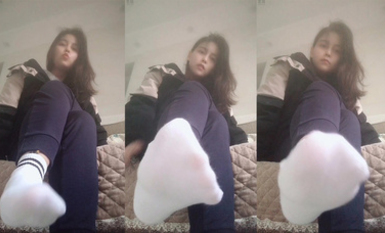 高顏值絲足御姐@豆滿月 辱罵榨精作合集 (16)