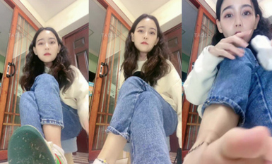 高顏值絲足御姐@豆滿月 辱罵榨精作合集 (5)