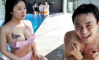 娛樂類戶外大奶紋身妹子主播 錄制玩節目 被潛規則 挨操視頻流出