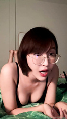 萬狼求檔OnlyFans斯文眼鏡反差小姐姐【deerlong】私拍合集,極品中的極品天生的肉便器,純情少女展現精湛口活兒口爆吞精 (10)