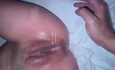 【反差淫妻泄密】強勢回歸，推特27萬粉NTR媚黑綠帽淫妻【vincentxxbb】最新VIP福利，3P中出內射 (4)