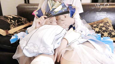 〖鈴木美咲〗神里綾華_花時來信，性感美腿_少女白絲_玲瓏小腳榨精_清純反差