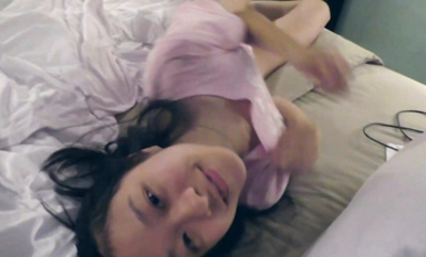 開陽女中外教事件，雙馬尾學生妹穿情趣女僕裝被外教老師各種姿勢調教爆操！ (3)