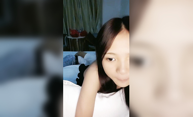 【嫩女】【瀟灑紅塵】合集，還沒長毛的超嫩小美女被開苞！2 (1)