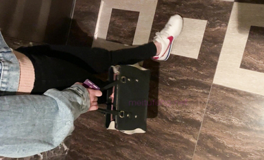 【台灣情侶泄密流出】 超可愛的長發小嫩妹和男友啪啪被曝光 (2)