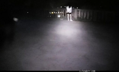 露天陽台日式單腿吊縛 TK數據線鞭打電擊 戶外繩褲手銬 最高數值電擊警告 高清3K版 [ (2)